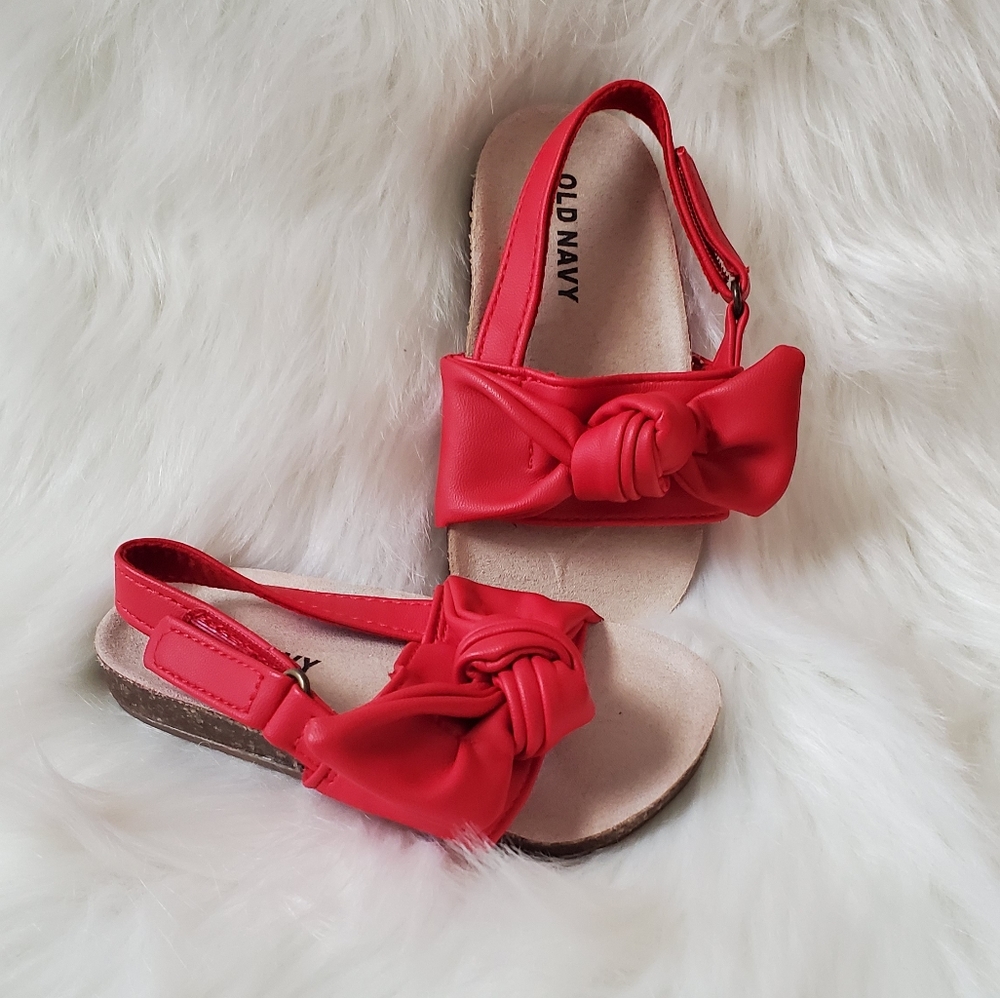 Lady in red sandal NWOT